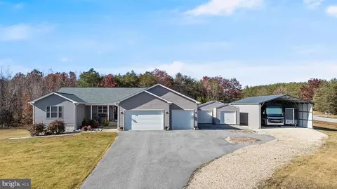15464 Alex St, Hughesville, MD 20637