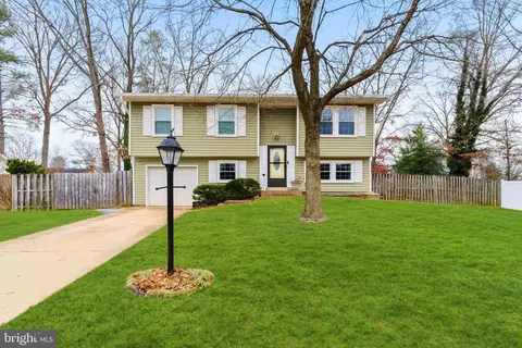 23 Pagnell Cir, Waldorf, MD 20602