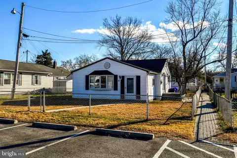 6 Fairmont Pl, Indian Head, MD 20640
