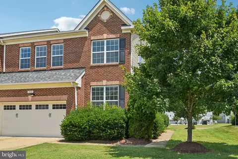 1032 Llano Dr, La Plata, MD 20646