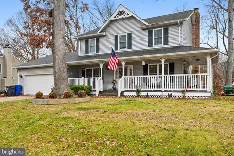 3825 Primrose Dr, Waldorf, MD 20602