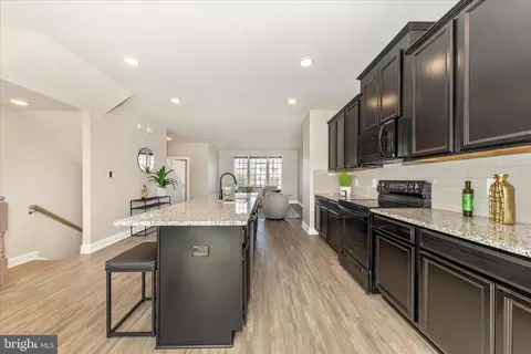 2905 Chalkstone Pl, Waldorf, MD 20601 photo 10