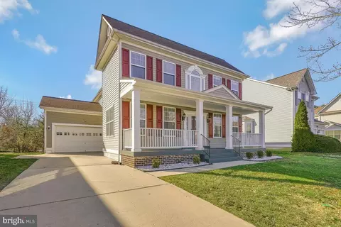 3927 Hedgemeade Ct, White Plains, MD 20695