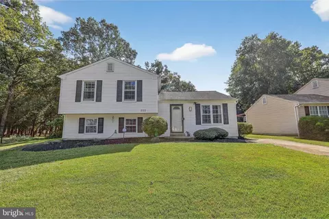 2103 Gibbons Ct, Waldorf, MD 20602