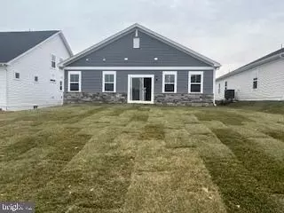 5373 Canyonlands St, White Plains, MD 20695