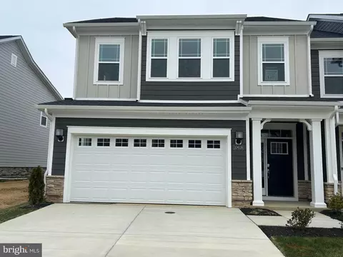 10618 Great Basin Pl, White Plains, MD 20695