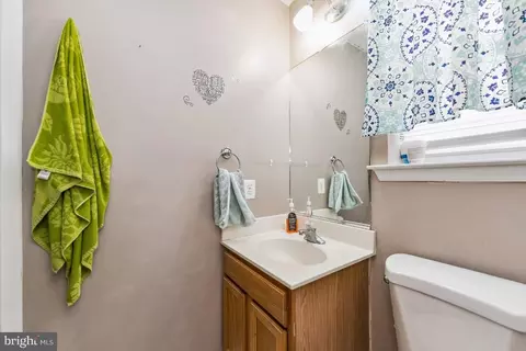 Entry Way - 2264 Rolling Meadows St, Waldorf, MD 20601 photo 2 of 3