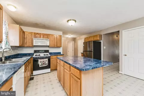 Other - 2264 Rolling Meadows St, Waldorf, MD 20601 photo 3 of 18