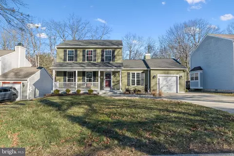 6005 Black Bear Ct, Waldorf, MD 20603