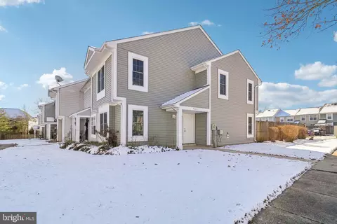 4063 Bluebird Dr, Waldorf, MD 20603