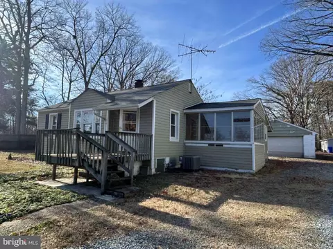 11924 Montgomery Ln, Waldorf, MD 20602