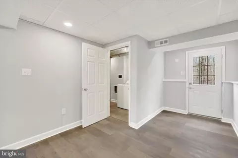 Entry Way - 2240 Bridle Path Dr, Waldorf, MD 20601 photo 1 of 2