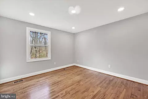 Bedroom - 2240 Bridle Path Dr, Waldorf, MD 20601 photo 3 of 4