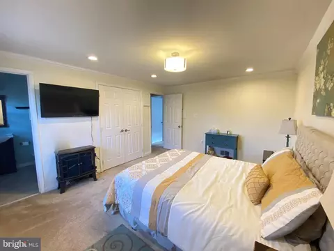 Bedroom - 5932 Michael Rd, Waldorf, MD 20601 photo 2 of 4