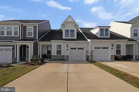 10618 Mount Rainier Pl, White Plains, MD 20695