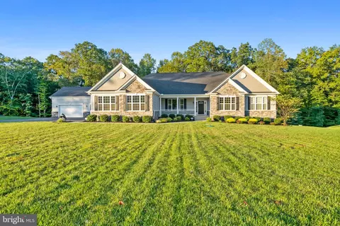 12214 Calverts Run Ct, La Plata, MD 20646