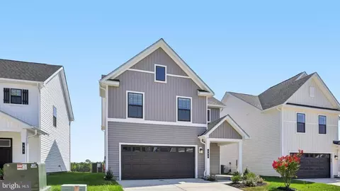 64 Pine Glade Ct, La Plata, MD 20646