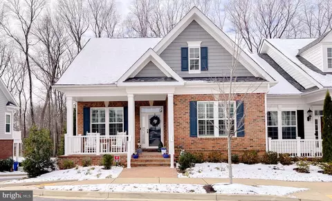 368 Buckeye Cir, La Plata, MD 20646