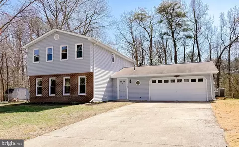 2482 Quadrille Ct, Waldorf, MD 20602