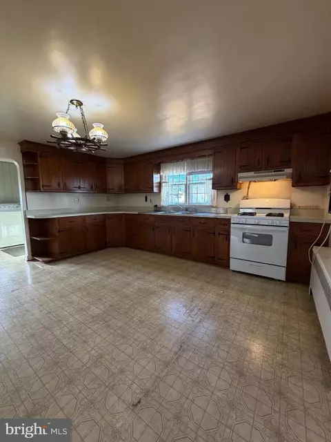 Kitchen - 7203 Benedict Ave, Benedict, MD 20612 photo 1 of 1