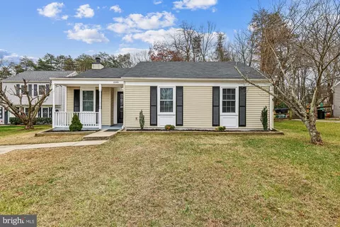 2293 Vine Hill Ct, Waldorf, MD 20602