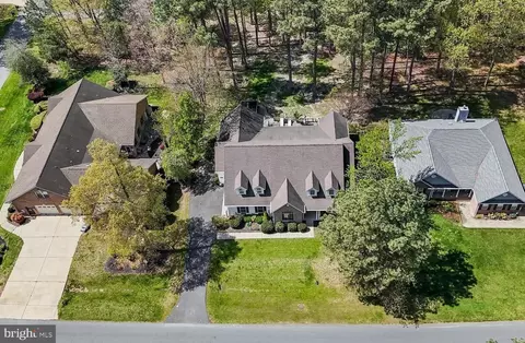 14855 King Charles, Issue, MD 20645