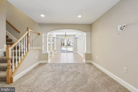Living - 11322 Quietfields St, Waldorf, MD 20601 photo 9 of 11