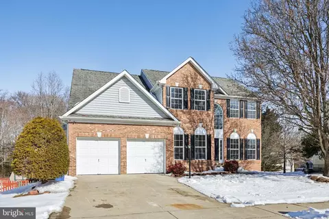 Exterior - 11322 Quietfields St, Waldorf, MD 20601 photo 4 of 9
