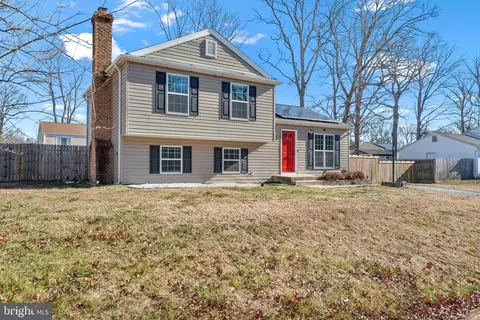 Exterior - 2012 English Oak Ct, Waldorf, MD 20601 photo 7 of 7