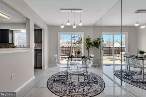 Dining - 2012 English Oak Ct, Waldorf, MD 20601 photo 1 of 3