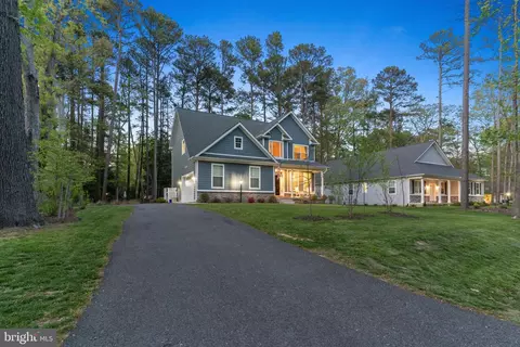 Exterior - 14720 Locust Ct, Issue, MD 20645 photo 4 of 11