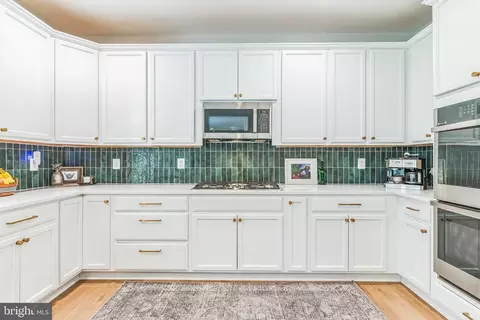 Kitchen - 14720 Locust Ct, Issue, MD 20645 photo 1 of 2
