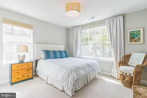 Bedroom - 14720 Locust Ct, Issue, MD 20645 photo 1 of 8
