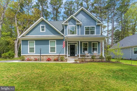 Exterior - 14720 Locust Ct, Issue, MD 20645 photo 2 of 11