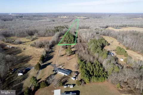 Booth Place, Waldorf, MD 20601