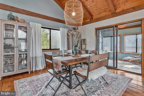 Dining - 11445 Mohawk Ct, Issue, MD 20645 photo 1 of 2