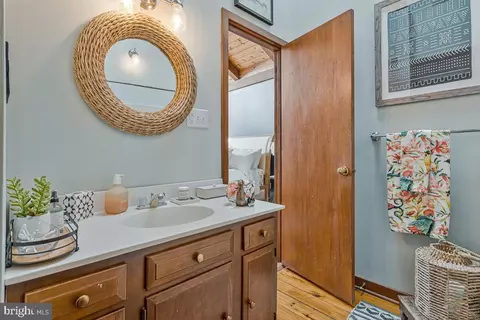 Bath - 11445 Mohawk Ct, Issue, MD 20645 photo 1 of 2