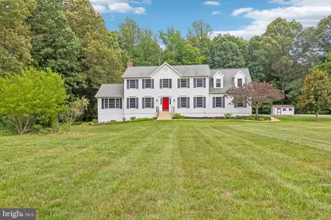 4940 Bryantown Rd, Waldorf, MD 20601