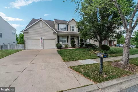 2362 Sequoia Grove St, Waldorf, MD 20601