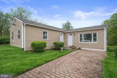 3720 Mount Pleasant Rd, Waldorf, MD 20601