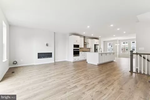 Living - 9648 Killenney Pl, Waldorf, MD 20601 photo 1 of 2