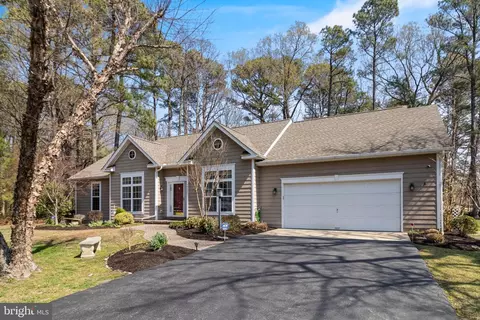 14850 King Charles, Issue, MD 20645