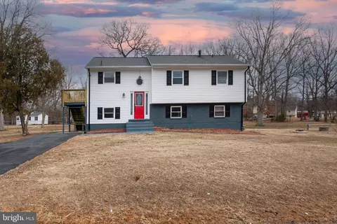 5026 Preston Ln, Pomfret, MD 20675