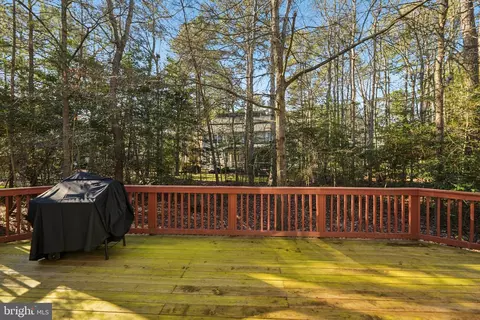 Exterior - 11275 Lord Baltimore Dr, Swan Point, MD 20645 photo 4 of 7