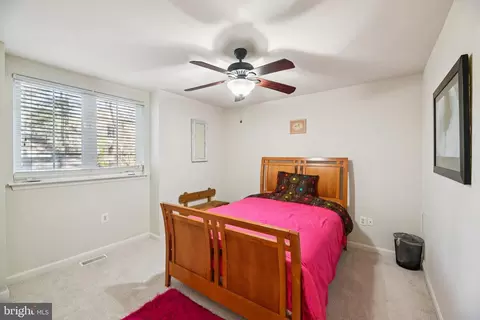 Bedroom - 11275 Lord Baltimore Dr, Swan Point, MD 20645 photo 2 of 5