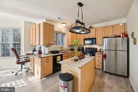 Kitchen - 11275 Lord Baltimore Dr, Swan Point, MD 20645 photo 1 of 2