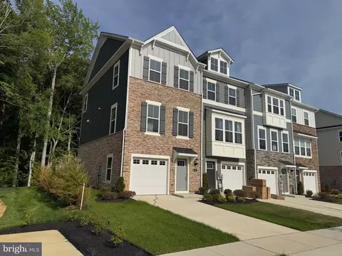 5612 Ludlow Pl, White Plains, MD 20695