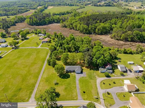 View/Area - 7615 Mill Creek Rd, Benedict, MD 20612 photo 2 of 7