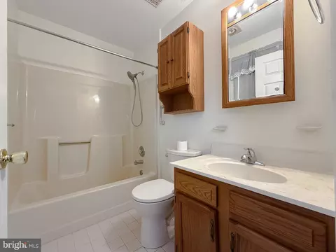 Bath - 7615 Mill Creek Rd, Benedict, MD 20612 photo 1 of 5
