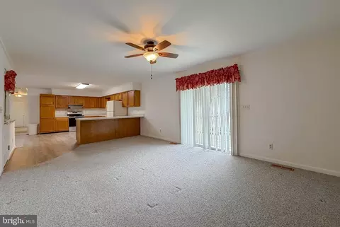 Living - 7615 Mill Creek Rd, Benedict, MD 20612 photo 5 of 5